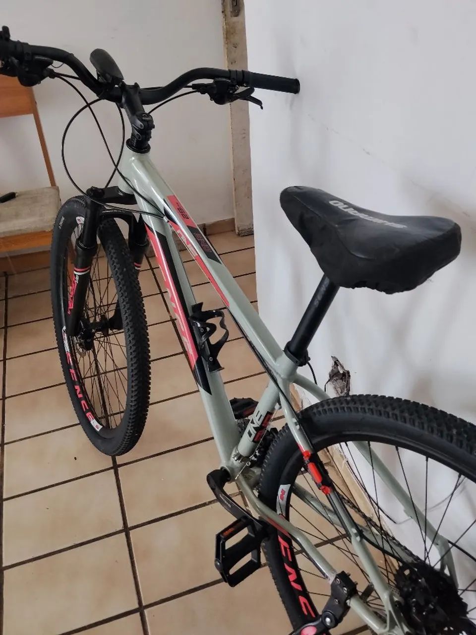 Bicicleta aro 29 - Foto 5