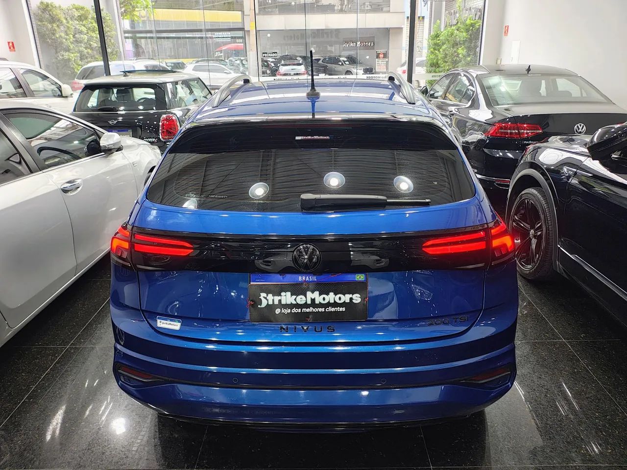 Volkswagen Nivus Highline 1.0 200 TSI Flex Aut., foto 5 de 19