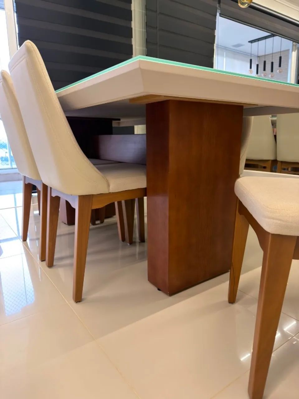 Mesa de jantar 6 lugares com vidro blindex fendi com 6 cadeiras  - Foto 2