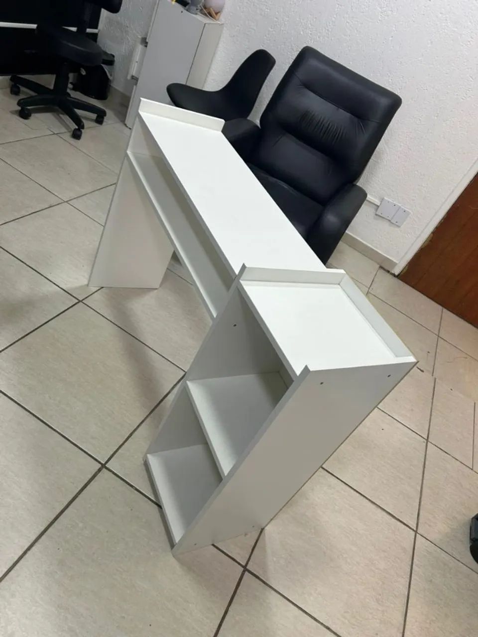 Vendo mesa de nail design, ou manicure  - Foto 4