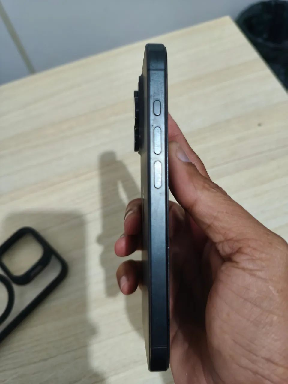 iPhone 15 pro - Foto 5