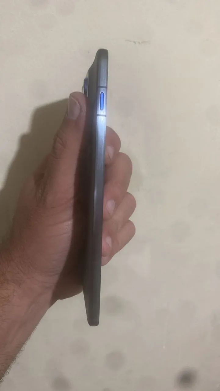Moto Edge 70  - Foto 5