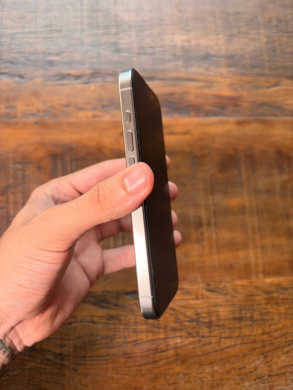 IPhone 15 pro 256gb  - Foto 2
