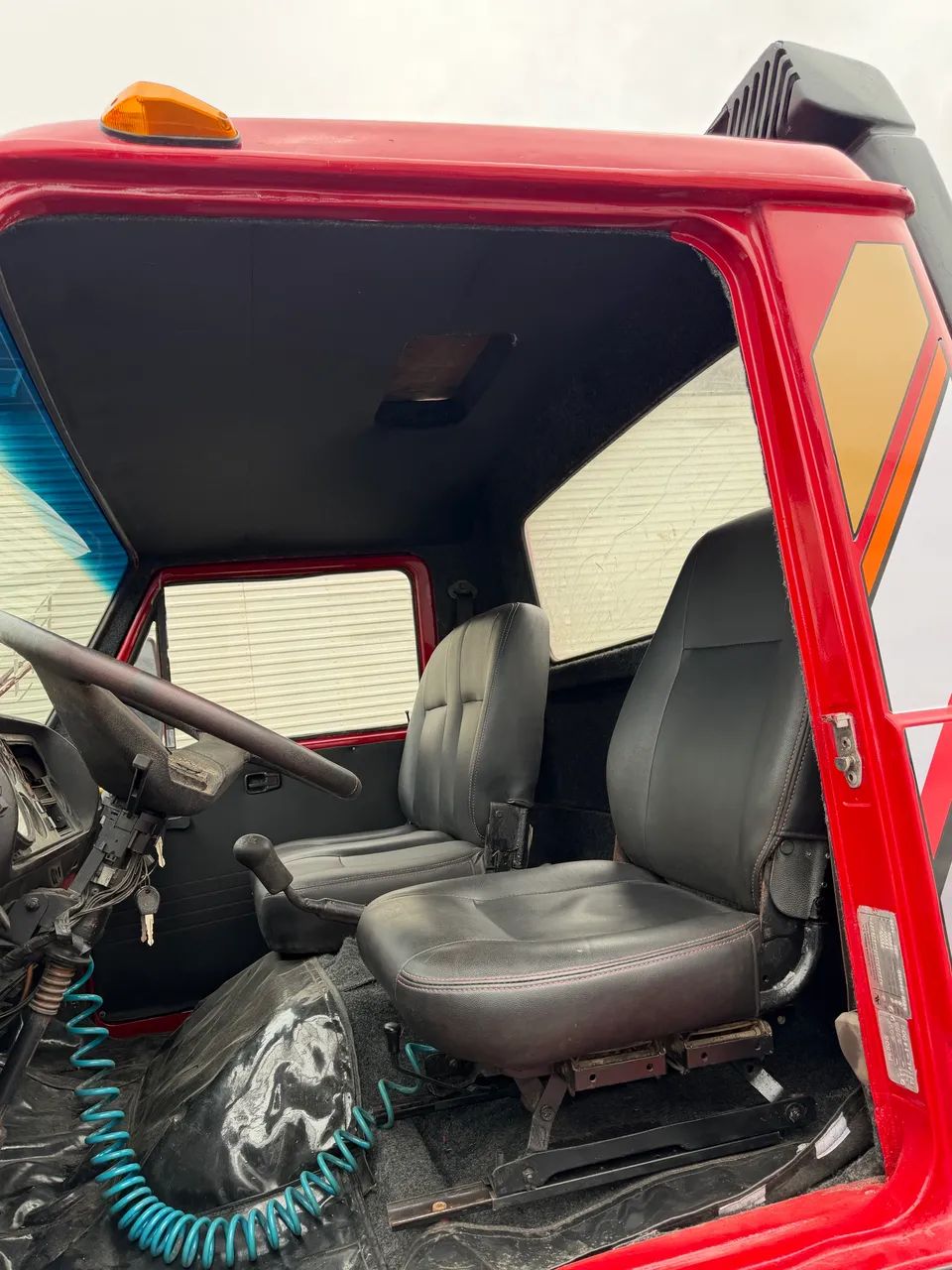 Volkswagen 11140 1993  - Foto 5