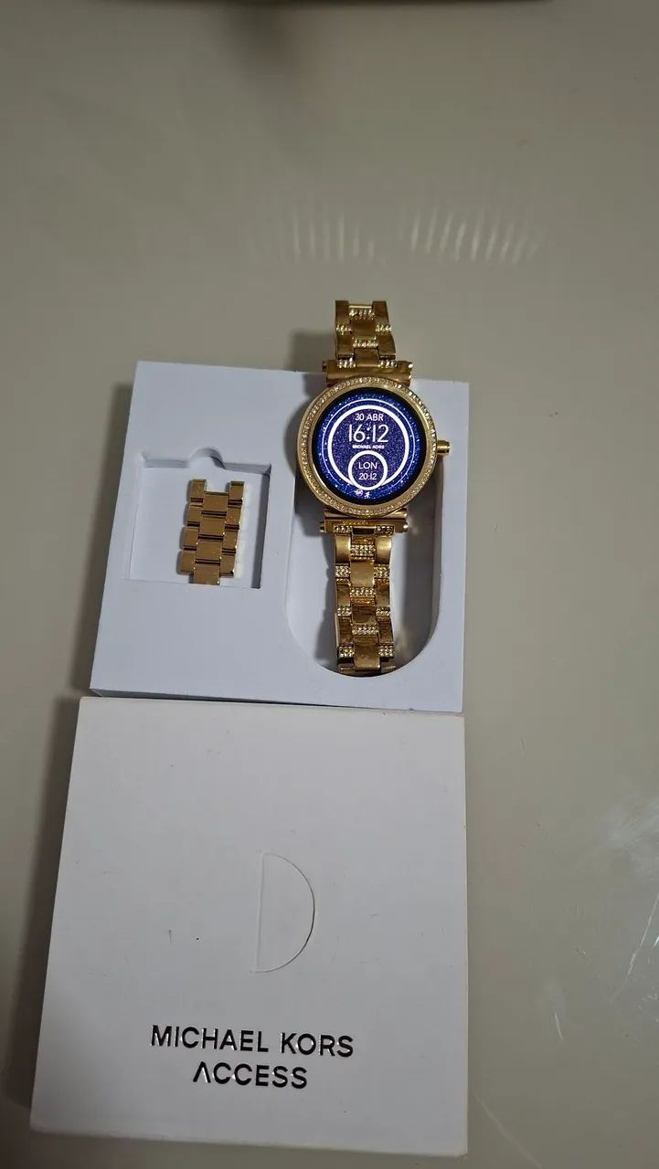 Relógio Michael kors. Smart.