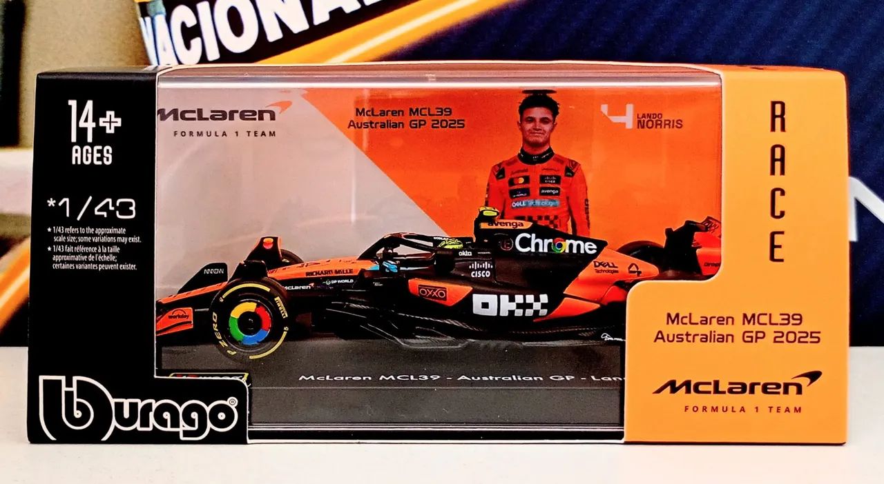 Miniatura Formula 1 Mclaren MCL39 Lando Norris World Champion 2025