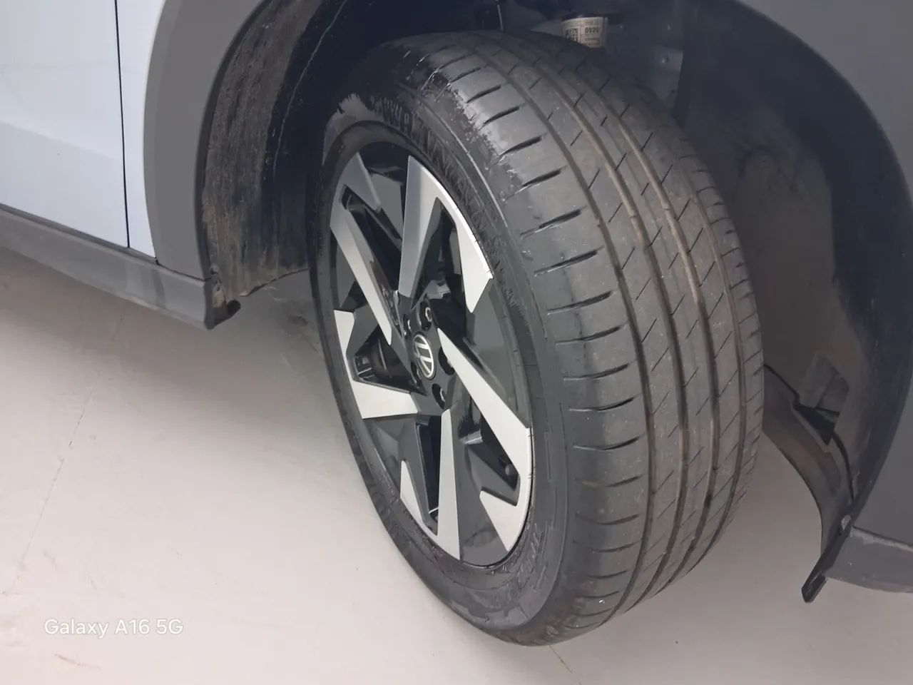 Volkswagen Tera High 1.0 170 TSI Flex 12V 5p Aut, foto 13 de 18