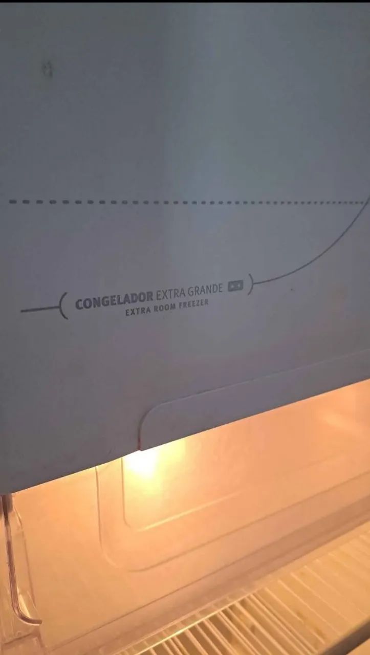 Geladeira Eletrolux Frost Free RF 38 funcionando perfeitamente  - Foto 3