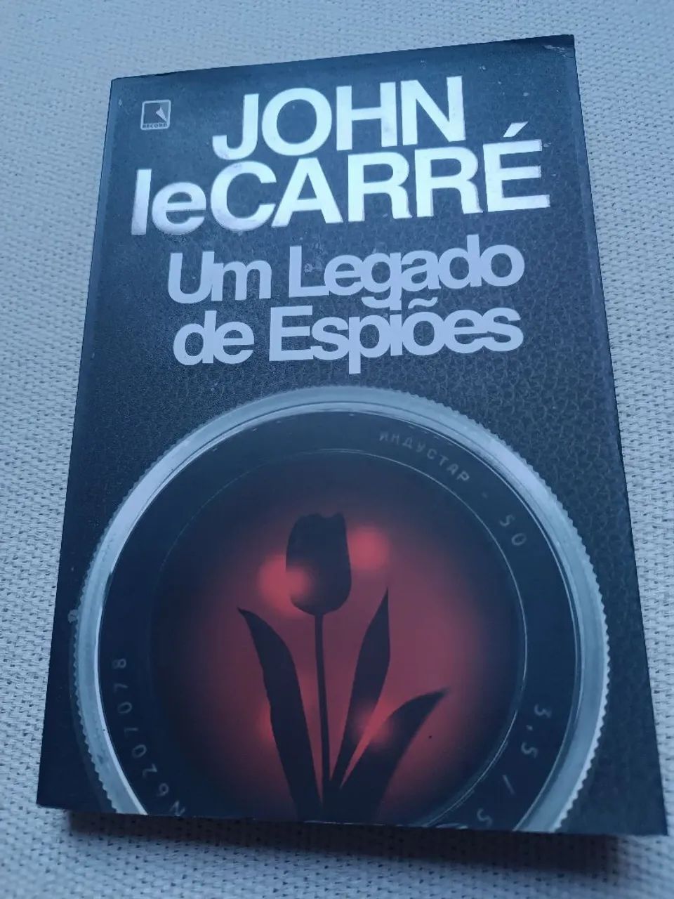 John Le Carr? (Um legado de espiões )