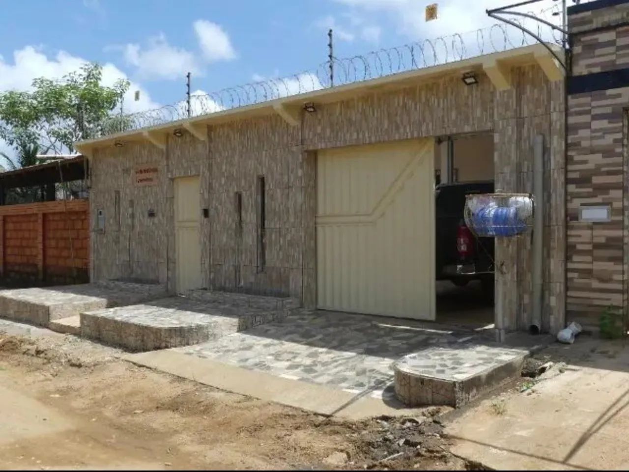 - Casa no Altos do Turu