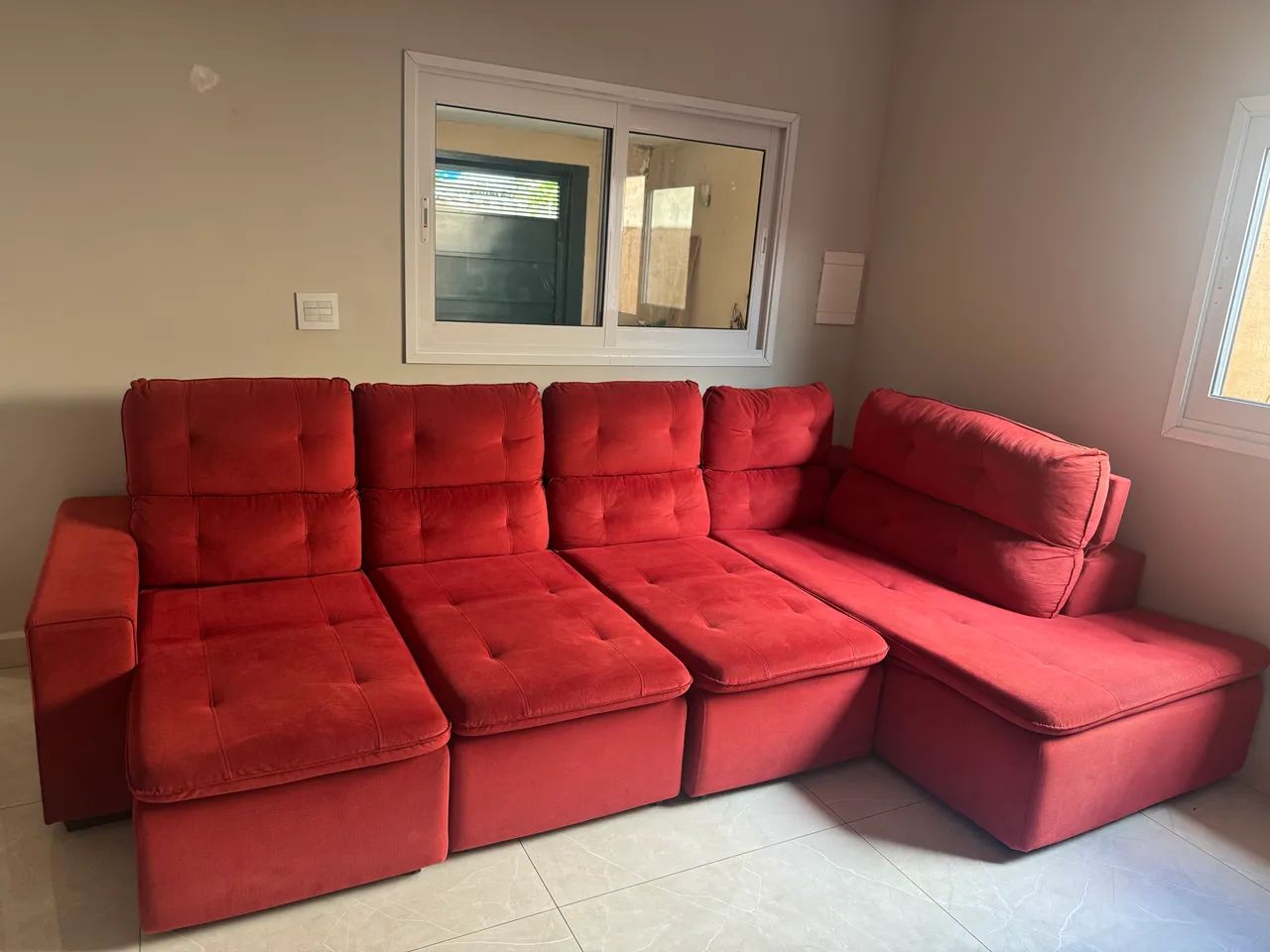 ? Sofá Retrátil e Reclinável Conforte House - Vermelho (com Chaise) - Foto 3