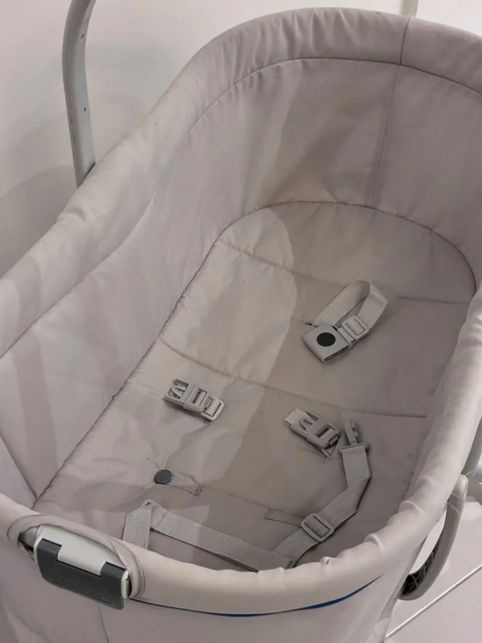 BERÇO CHICCO BABY HUG 4 EM 1 CINZA E AZUL - Foto 2