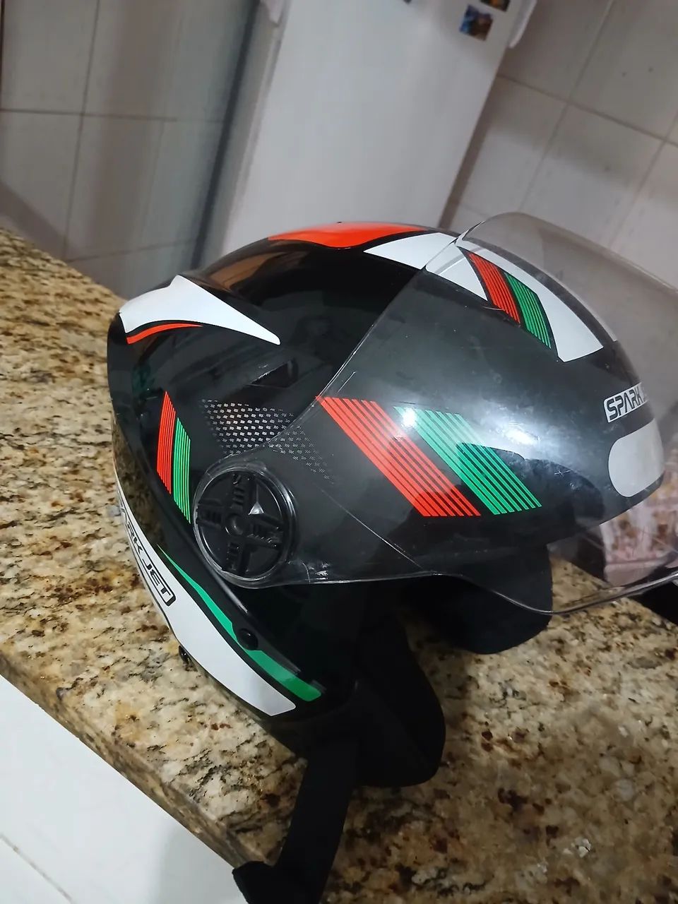 Vende-se dois capacete  - Foto 2