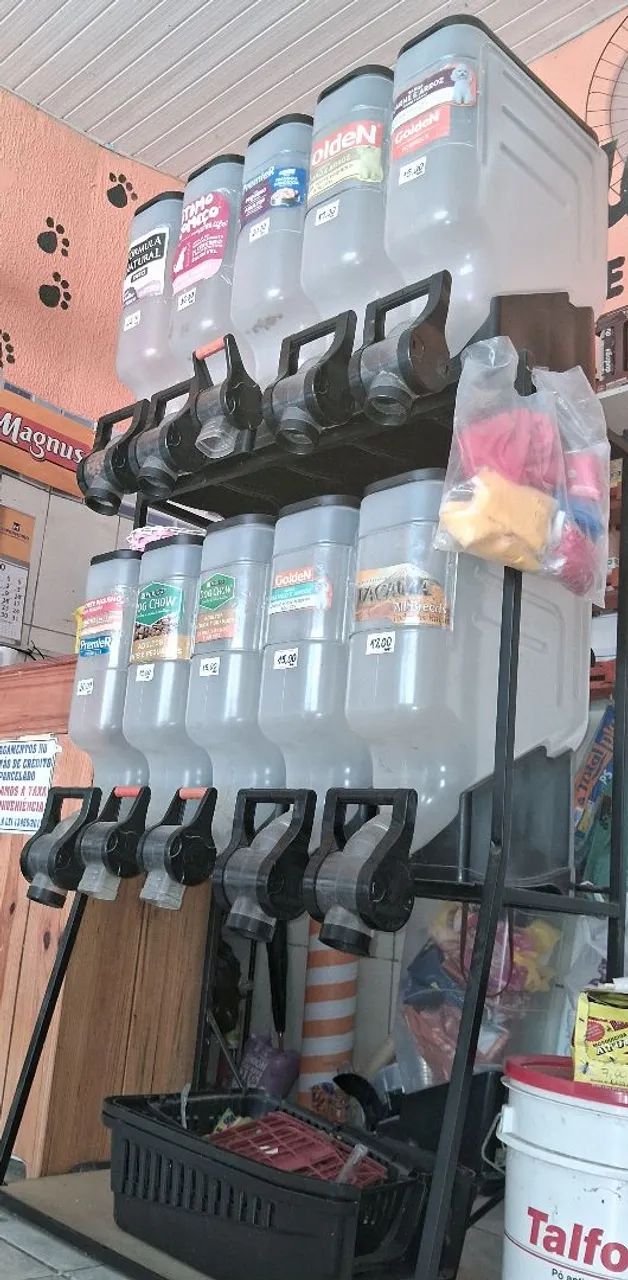 Dispenser para rações 