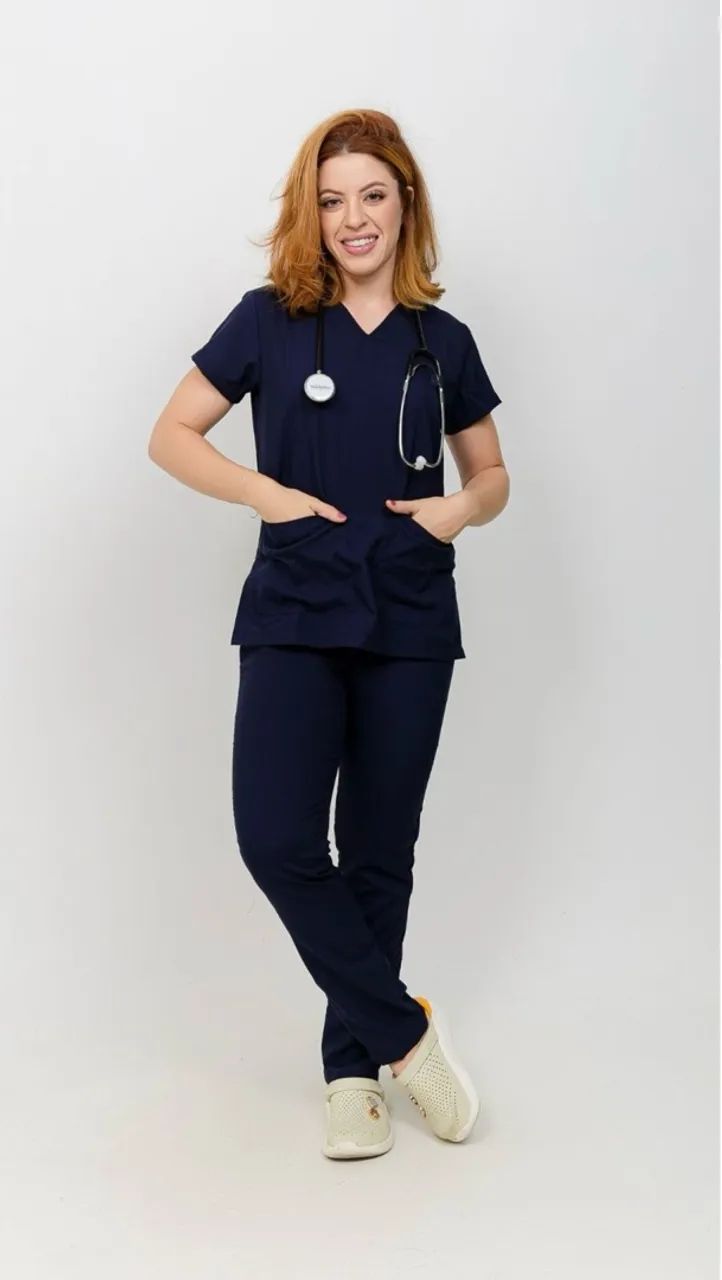 Scrub azul marinho 