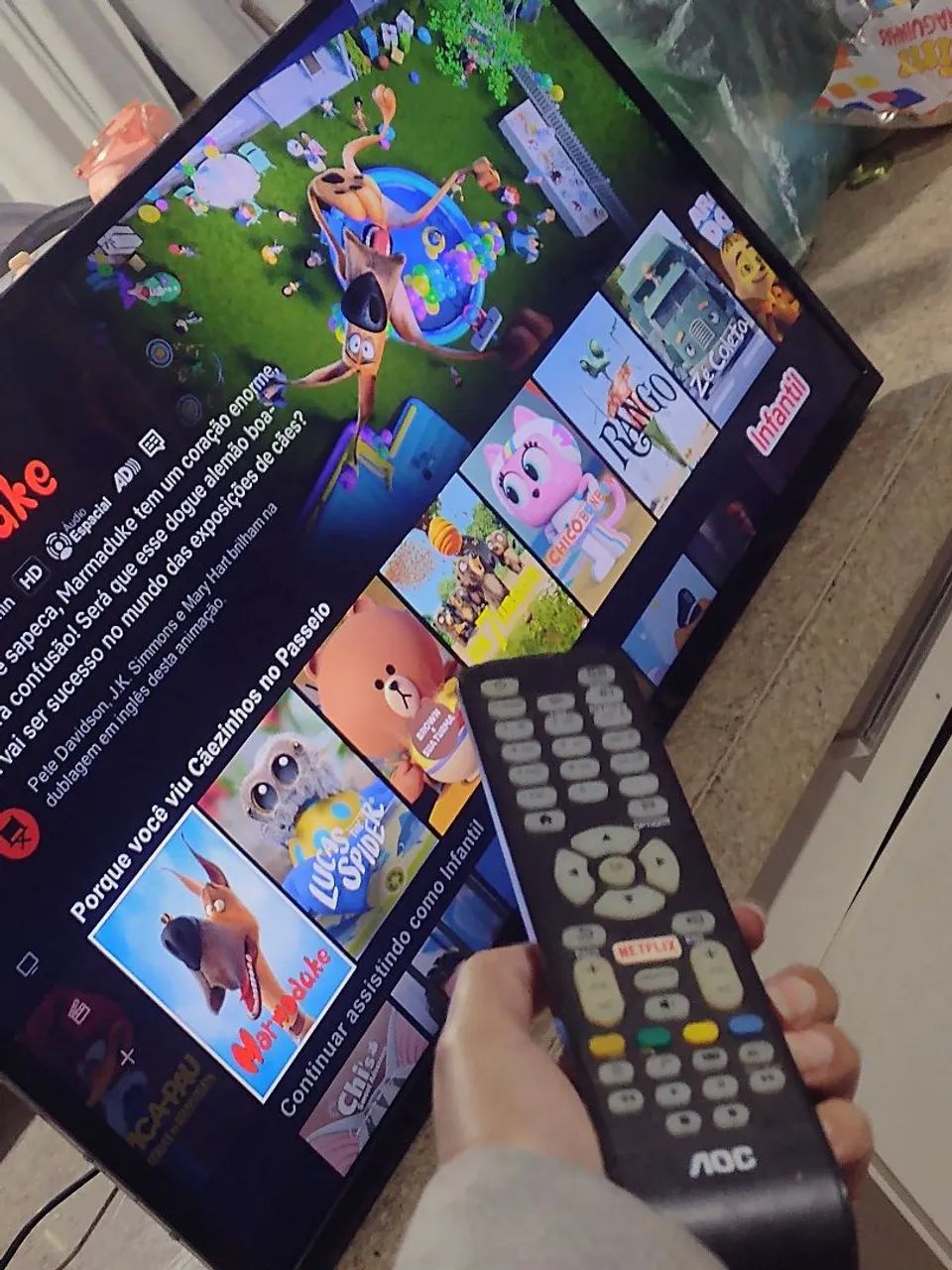 Tv Smart AOC (32) em perfeito estado.