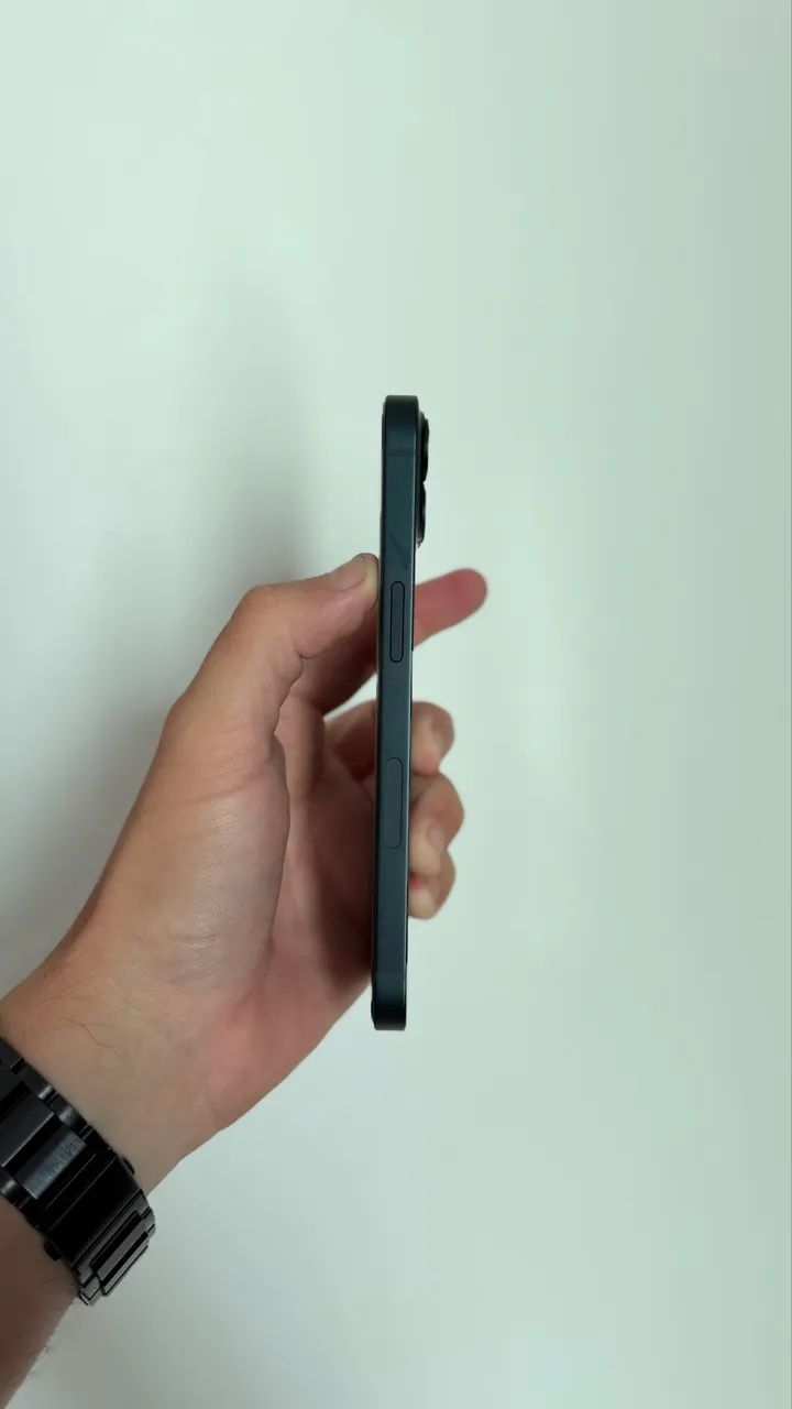 iPhone 16 128GB - Extra - Foto 3