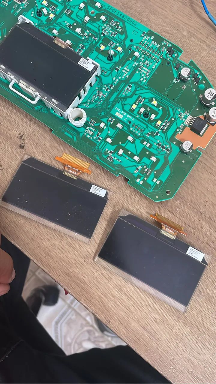 Recuperação de painéis e multimídia  - Foto 2