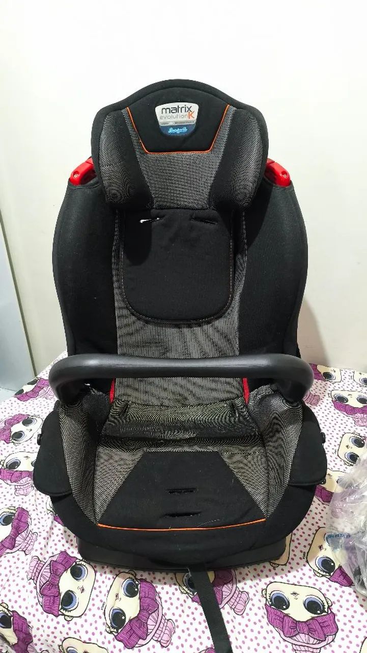 Cadeira para Auto Burigotto Matrix Evolution K (0 a 25kg) Muito Conservada!