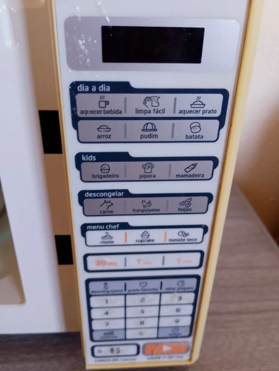 Microondas 20 litros  - Foto 4