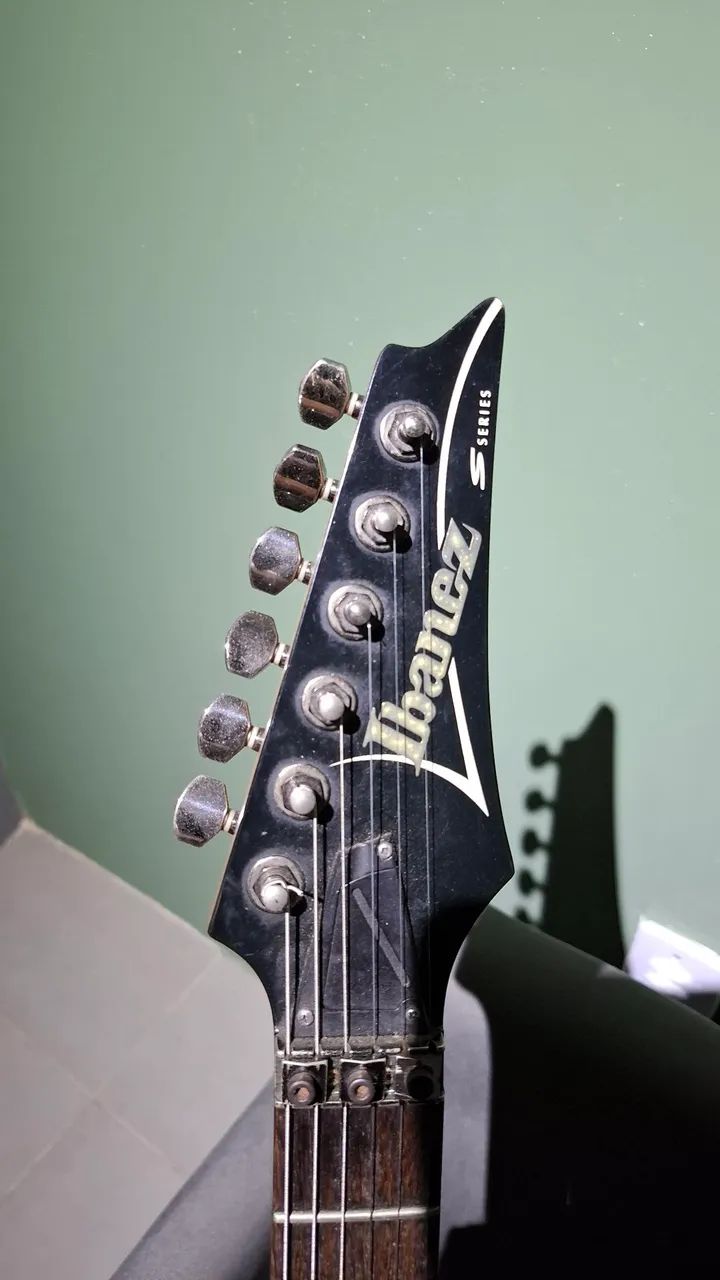 Guitarra Ibanez S 420 - Foto 4