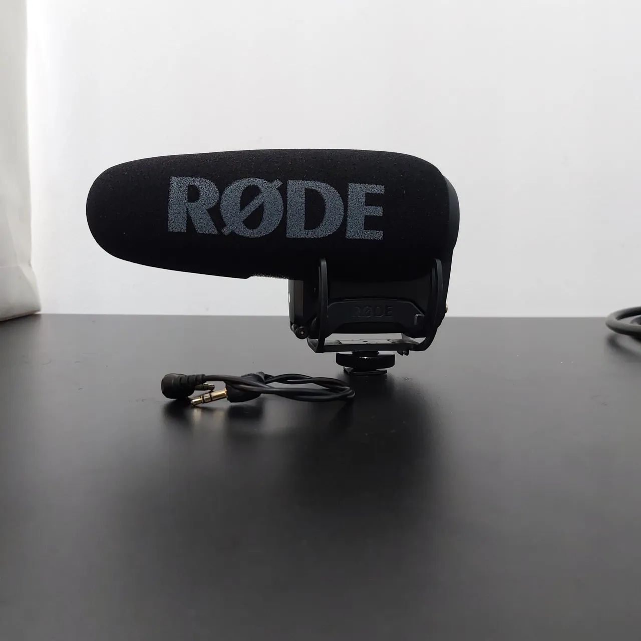 Microfone Rode Videomic Pro+ - Microfones e Gravadores - Trindade