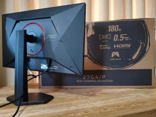 Monitor Gamer 27" AOC (IPS / 180Hz / 0.5ms / G-SYNC / FreeSync / Full-HD) - Foto 4