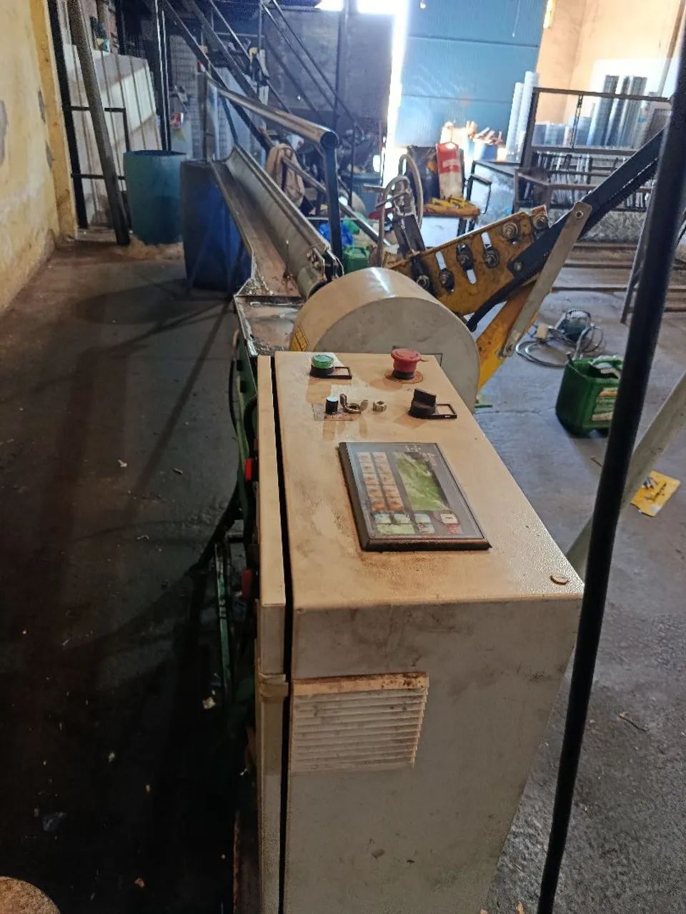 Máquina para alambrado semi automático 