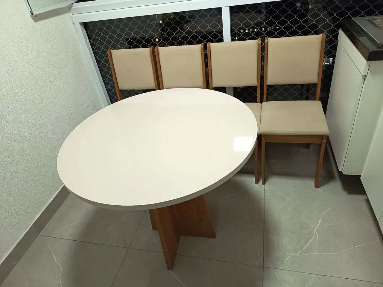 Mesa em MDF novíssima  - Foto 3