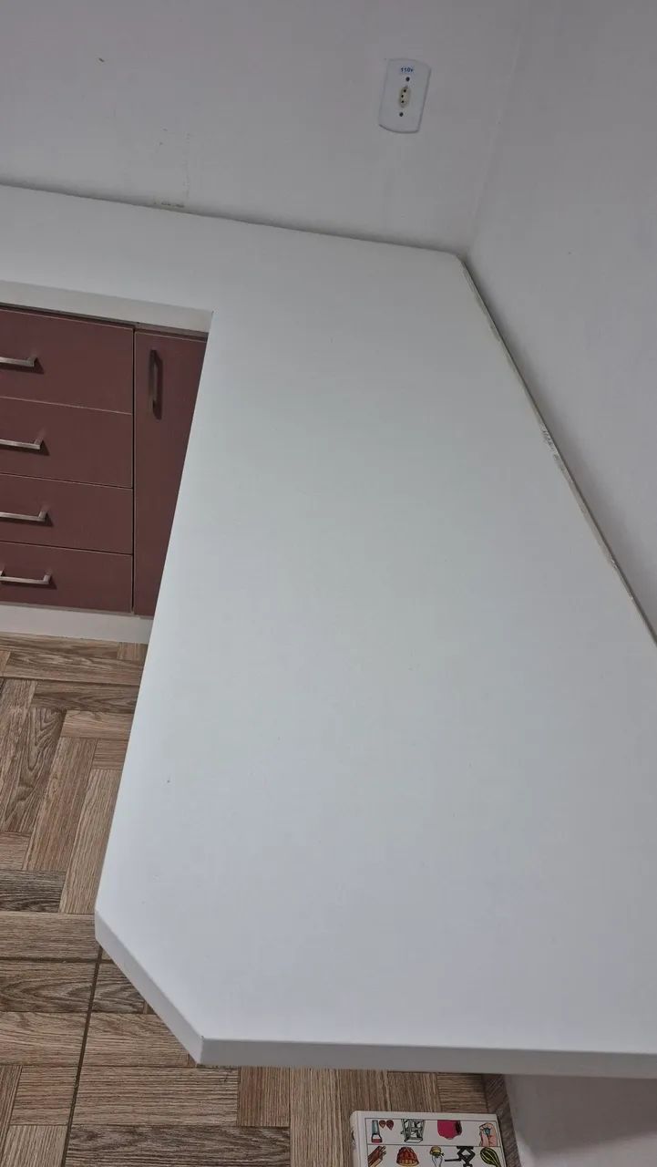 Mesa em L com gaveteiro  - Foto 2