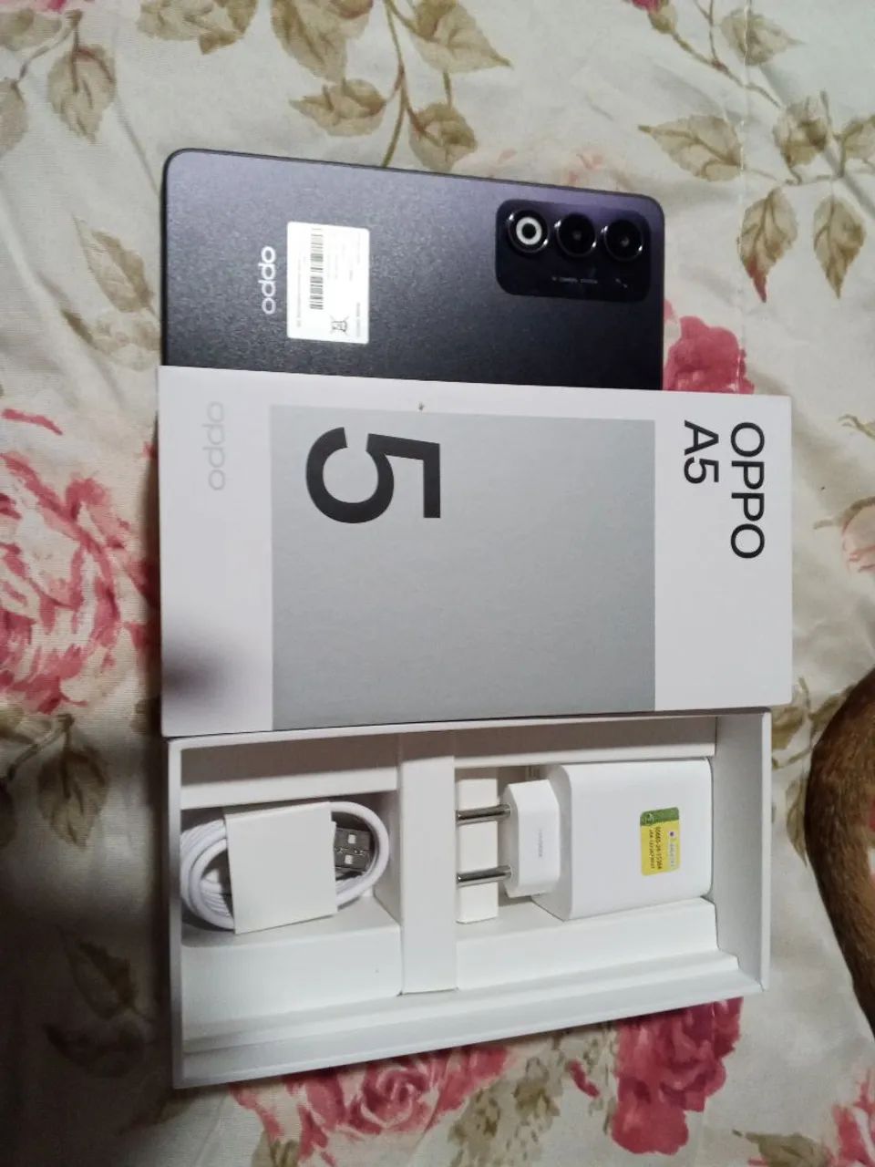 Celular novo na caixa com nota fiscal e garantia  - Foto 3