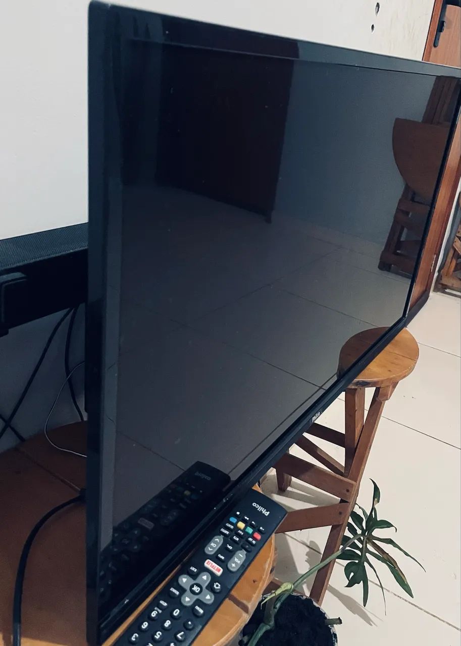 Smart TV Philco 32" LED HD  - Semi-nova com Wi-Fi - Foto 5