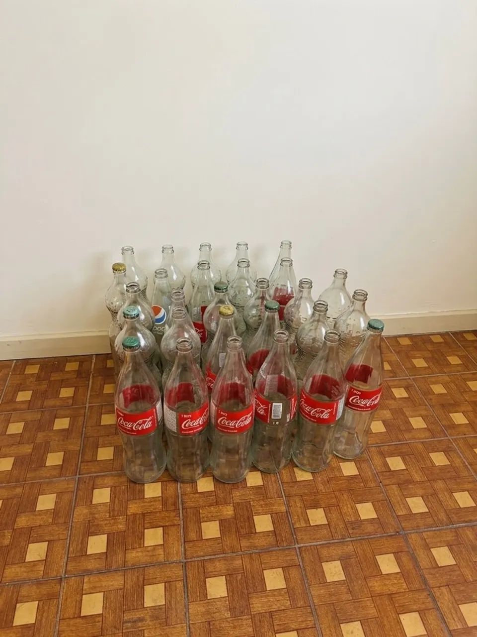 Kit Completo de Engradados e Garrafas - Coca-Cola, Ambev e Outros - Foto 2