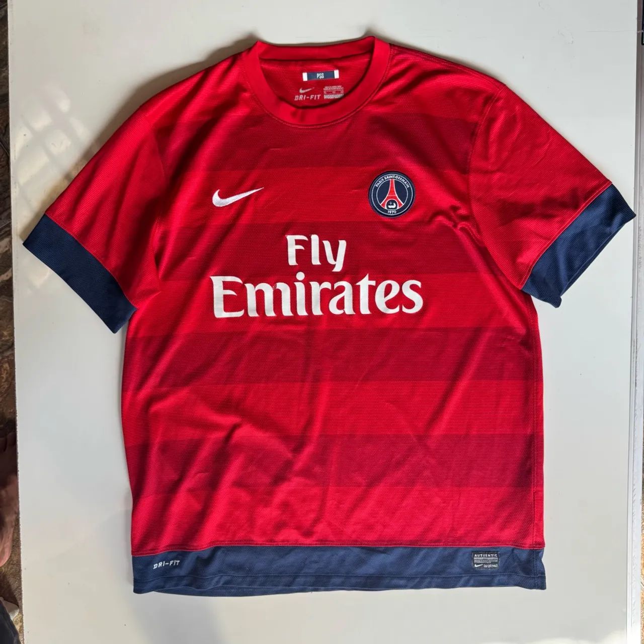 camisa reserva do Paris Saint-Germain (PSG) da temporada 2012/2013. - Foto 2
