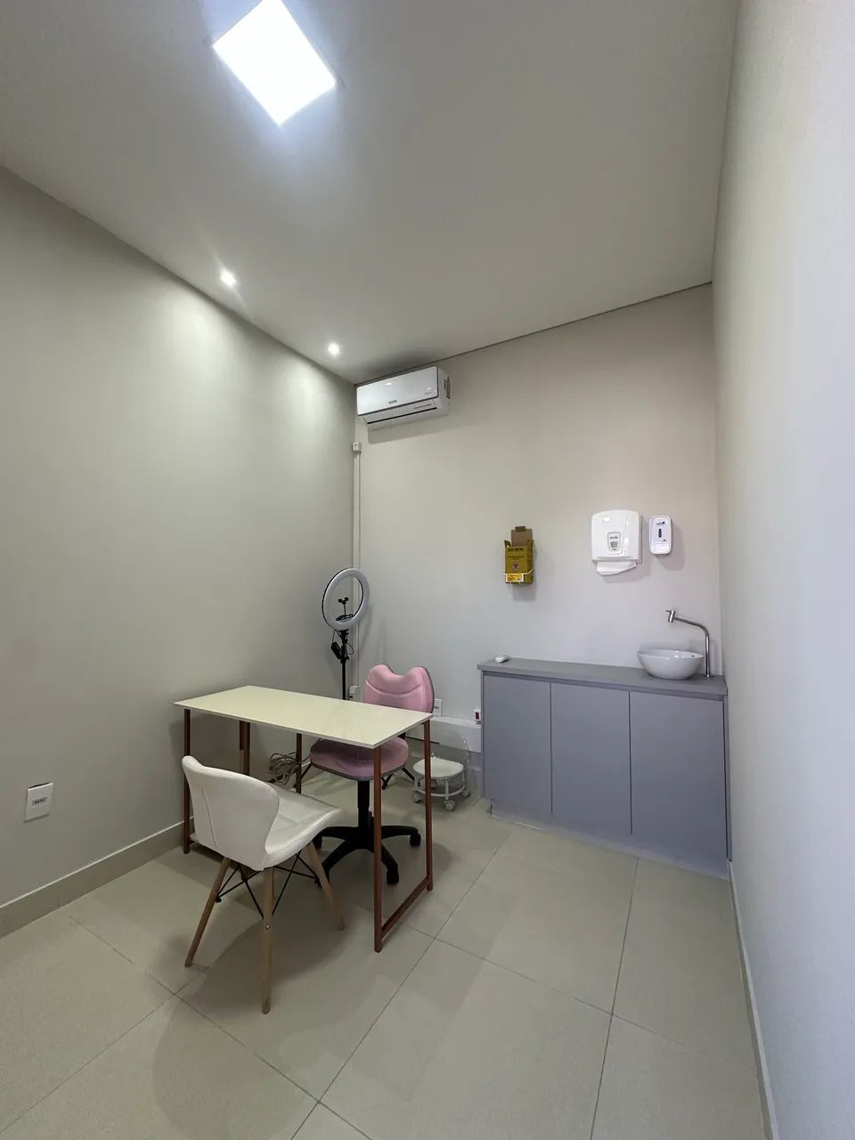 Sala Comercial para Profissionais da Beleza - Pronta para Atender! - Foto 4