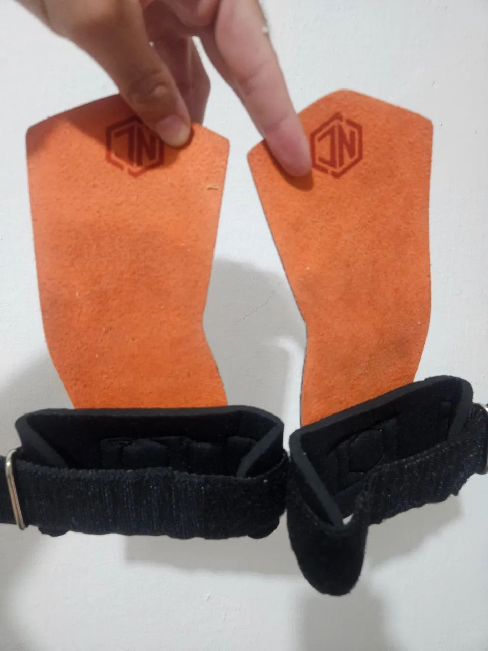 Hand grip Cross