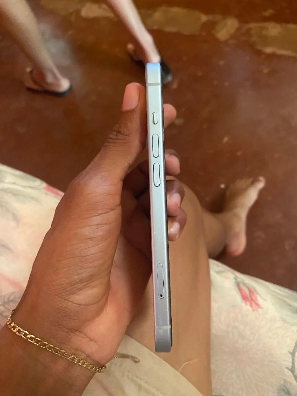 Vendo Iphone 15  - Foto 2