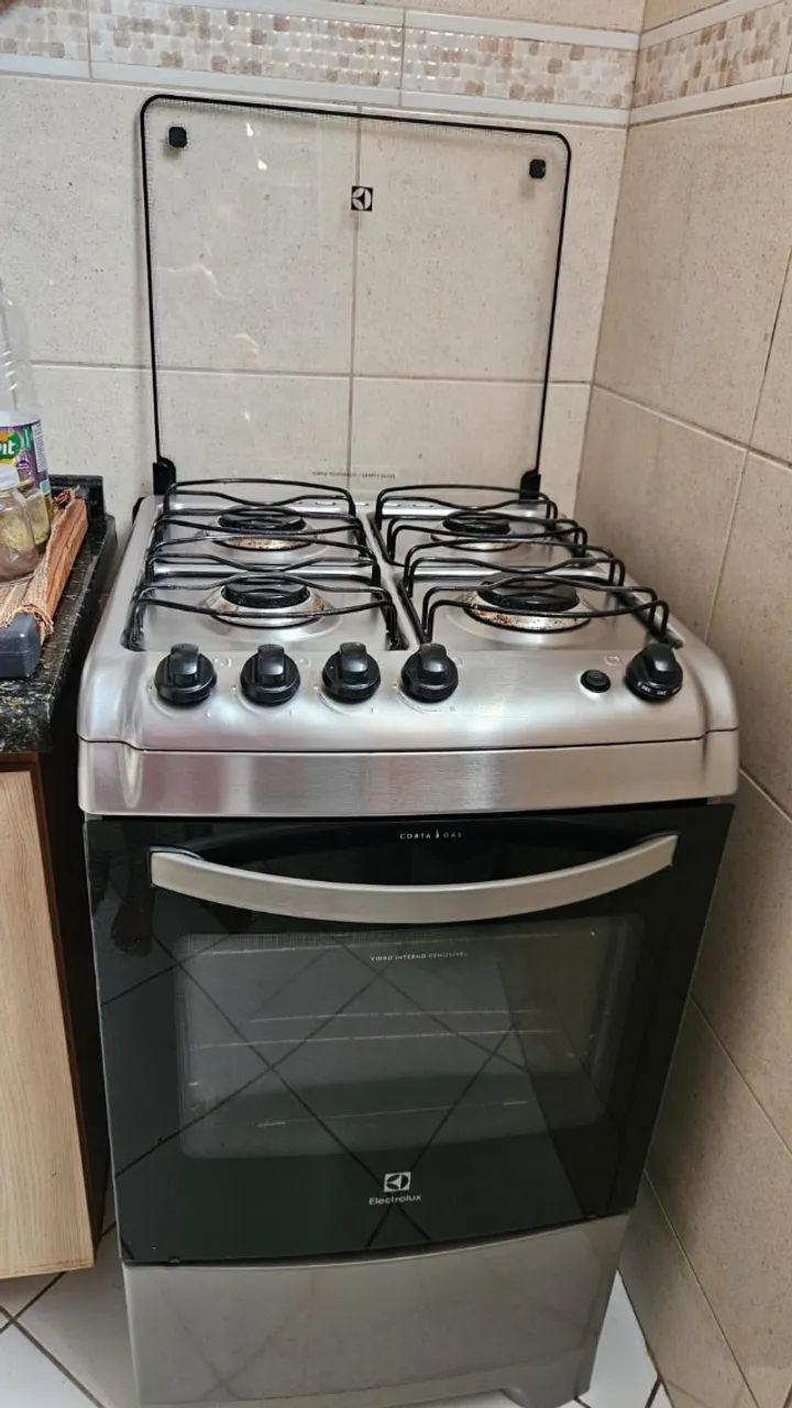 (((( OFERTA )))) Fogão 4 bocas Electrolux inox usado  - Foto 3