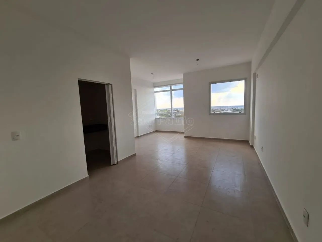 Venda de Comercial / Sala na cidade de Araraquara - Foto 3
