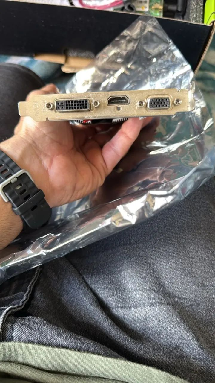 Placa de video MSI N210-MD1G/D3 - Foto 2