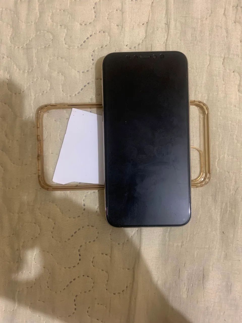 iPhone 11 Pro com defeito