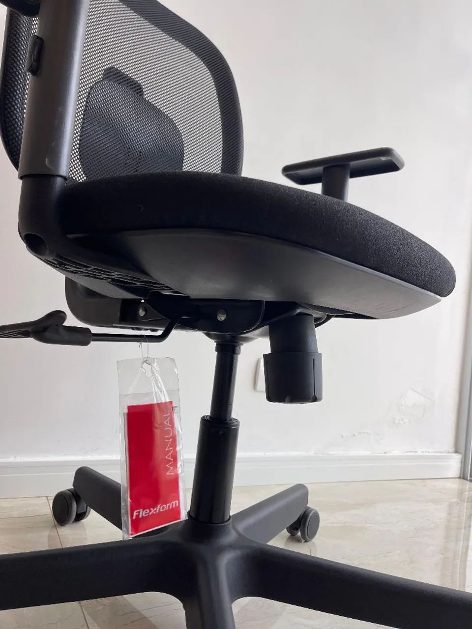 Cadeira Executiva Flexform 439275498044149762