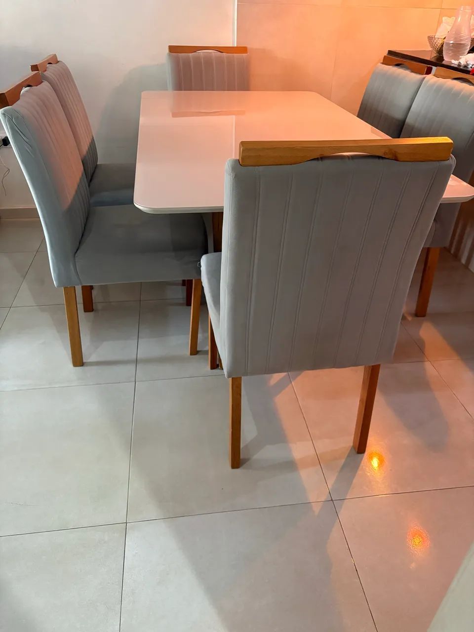 Vendo mesa de jantar de 6 lugares - Foto 4