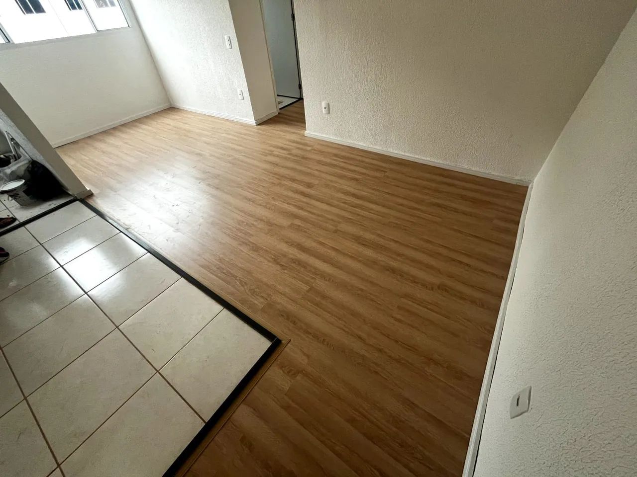 Piso Laminado e Vinílico 