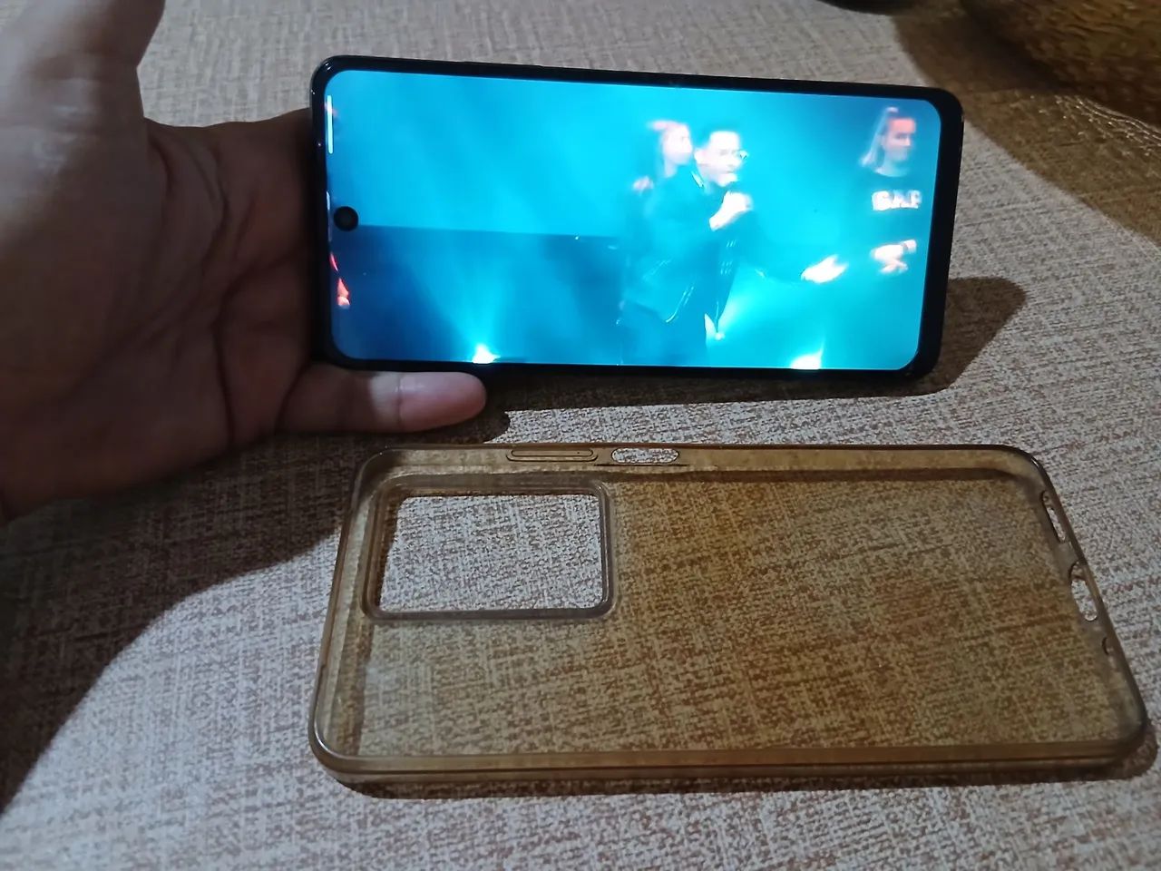 Realme C75 - Foto 2