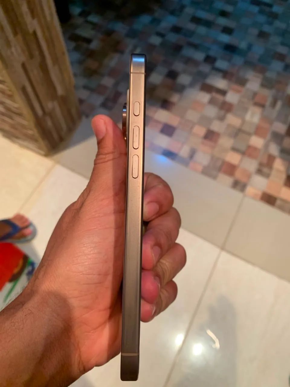 iPhone 16 Pro Max - Foto 2