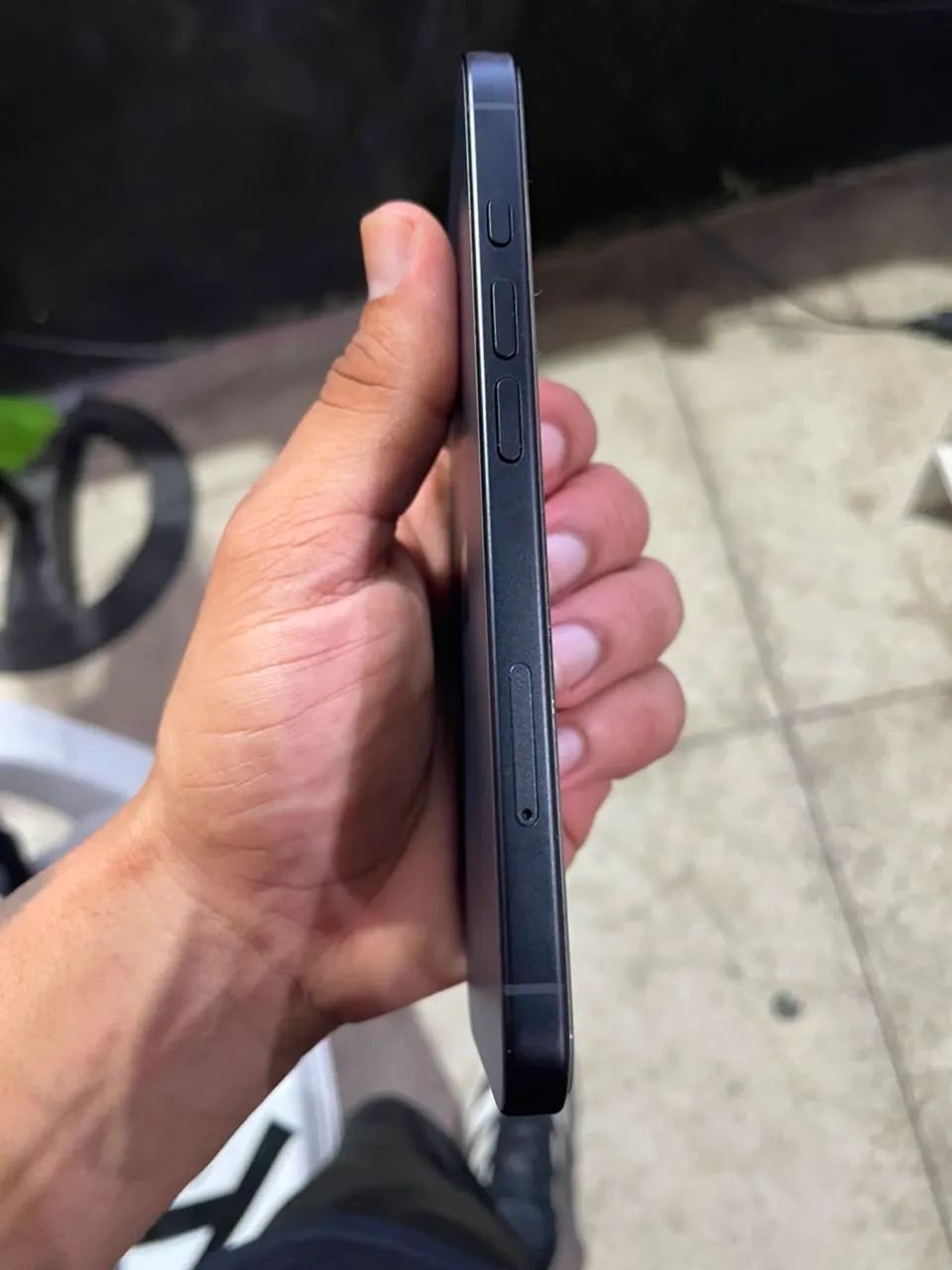 iPhone 16  - Foto 2