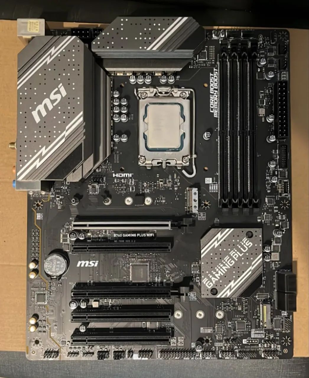 i7 12700k e Placa Mae MSI b760 Gaming Wifi