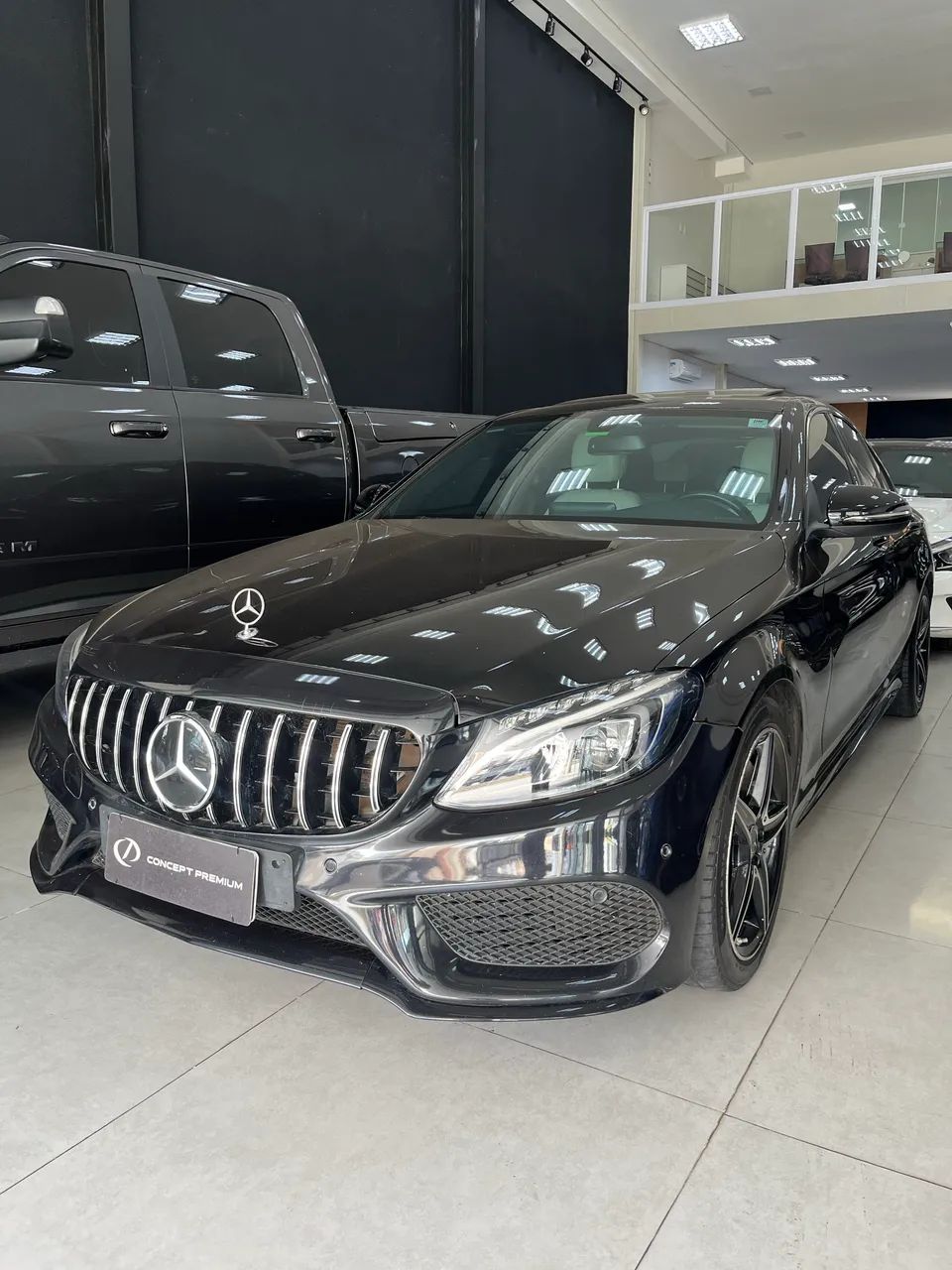 Mercedes-Benz C-300 Sport 2.0 16V Aut. 2018