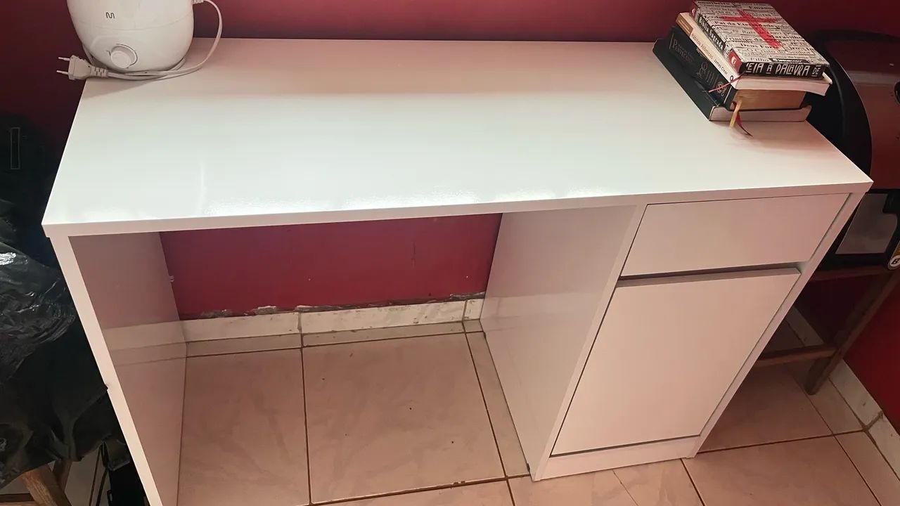 Mesa de estudos - Foto 4